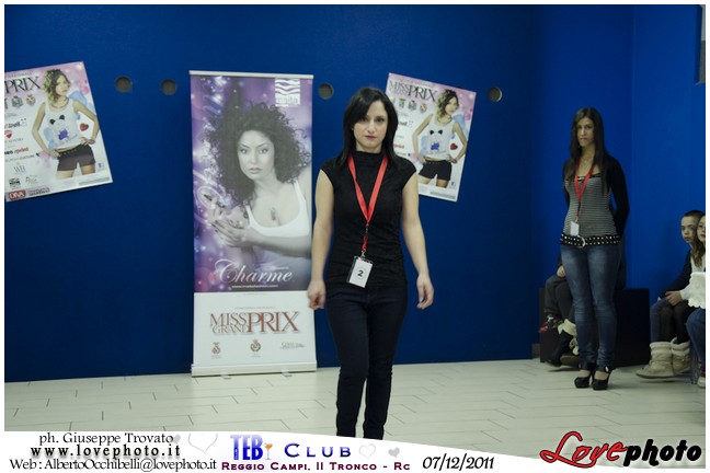 021Teb_Club_Miss Grand Prix_LovePhoto-07122011.jpg